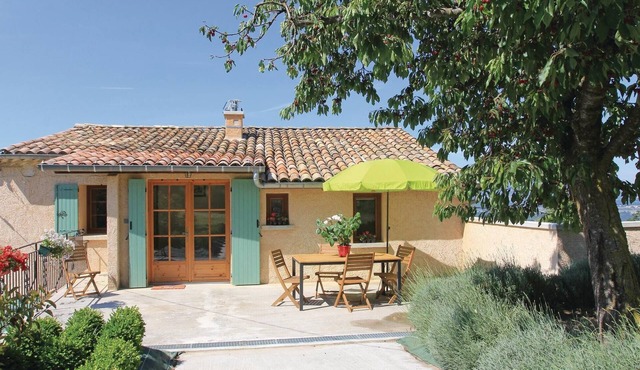 2 bedroom awesome home in Sigoyer