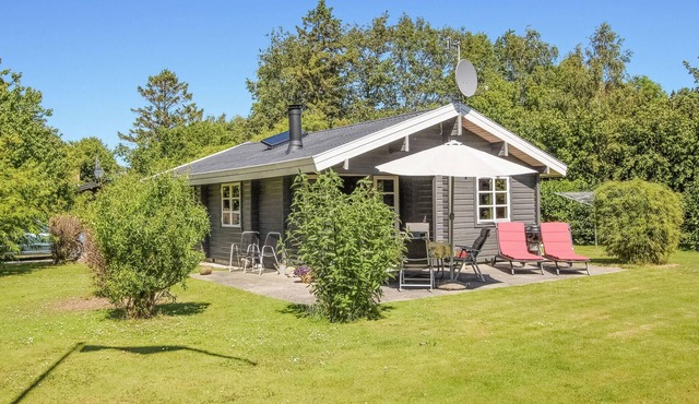 2 bedroom awesome home in Samsø