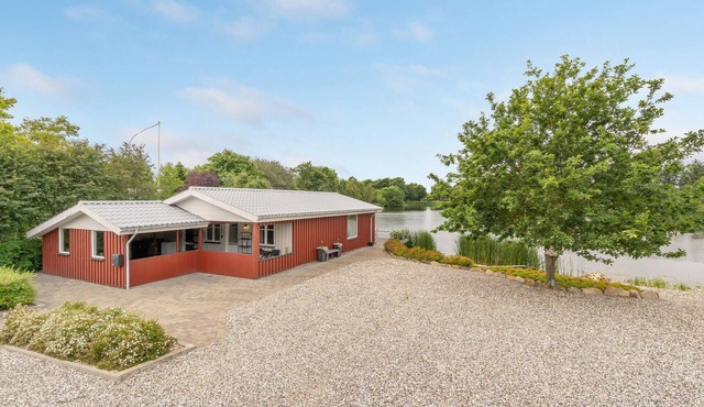 2 bedroom awesome home in Vemb