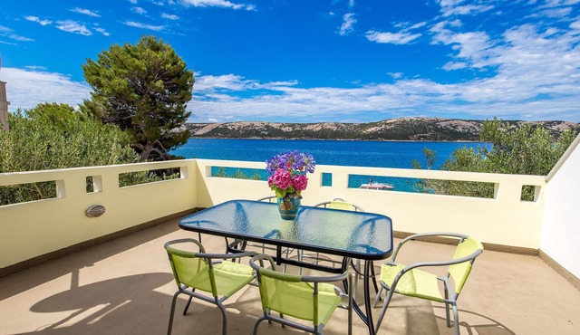 2 bedroom awesome apartment in Stara Novalja