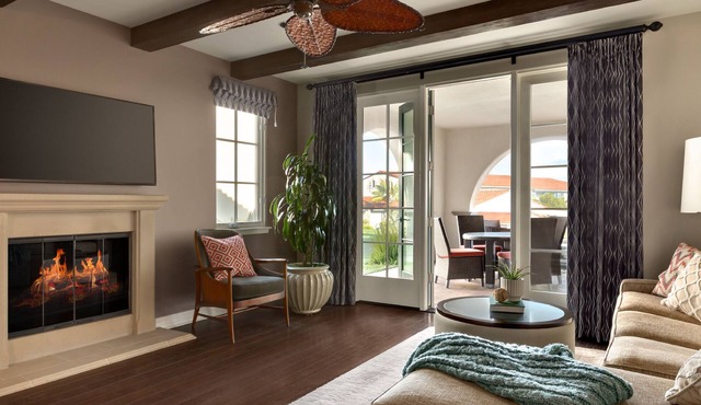 2-Bedroom Bungalow King