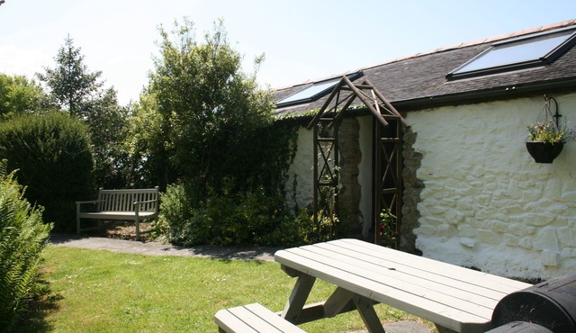 2 bedroom barn conversion on smallholding with alpacas, goats and pigs
