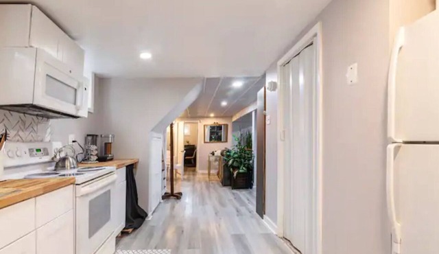 2-bedroom basement apartment in charming Washington Heights with WiFi and AC.