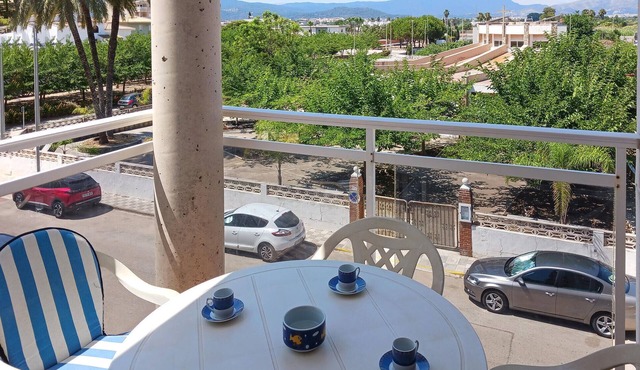 2 bedroom beach front apartment in Bellreguard