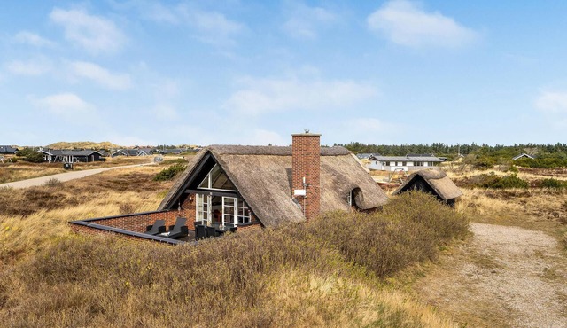2 bedroom beach front home in Ringkøbing