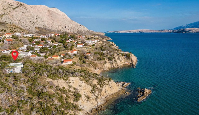 2 bedroom beach front apartment in Novalja