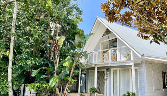 2 Bedroom Beachside Cottage