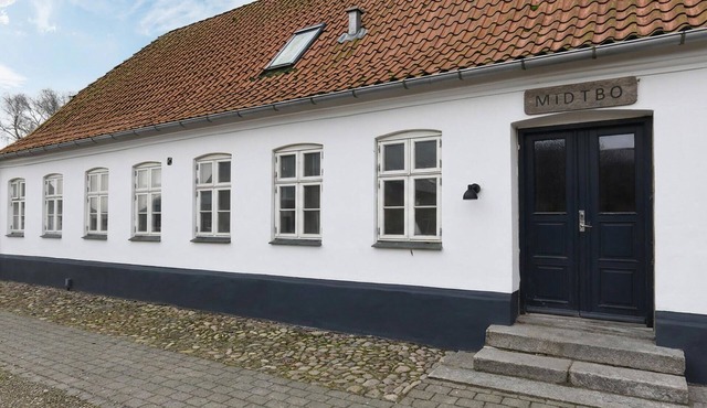 2 bedroom beautiful apartment in Brørup