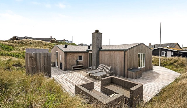 2 bedroom beautiful home in Ringkøbing
