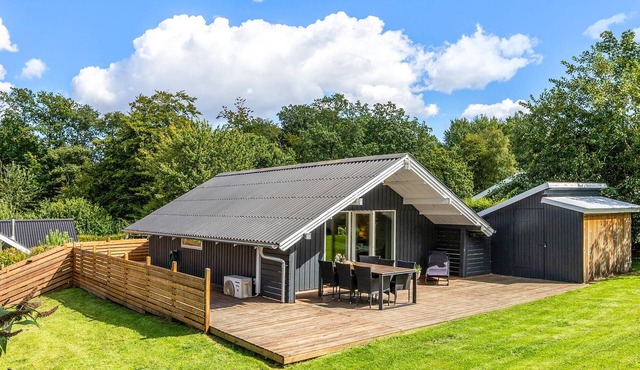 2 bedroom beautiful home in Egernsund