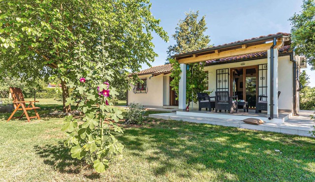 2 bedroom beautiful home in Loborika