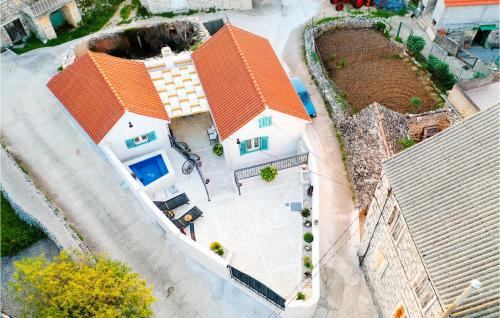 2 Bedroom Beautiful Home In Nerezisca