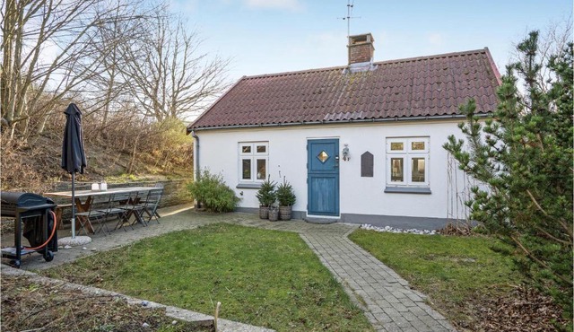 2 Bedroom Beautiful Home In Ebeltoft
