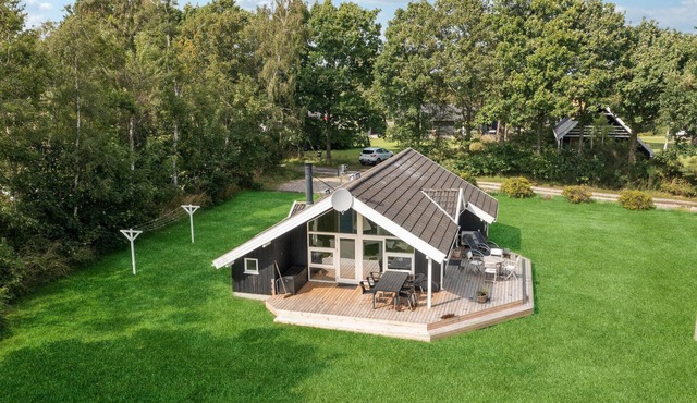 2 bedroom beautiful home in Samsø