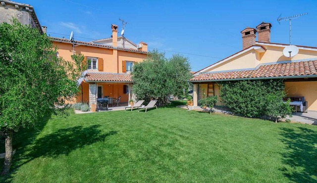 2 bedroom beautiful home in Porec