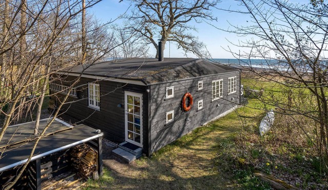 2 bedroom beautiful home in Køge