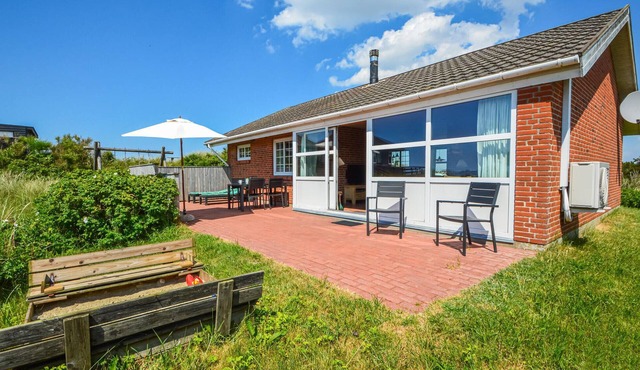 2 bedroom beautiful home in Rømø