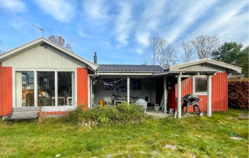 2 Bedroom Beautiful Home In Orø