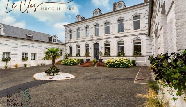 2 Bedroom Bed & breakfast in Hucqueliers