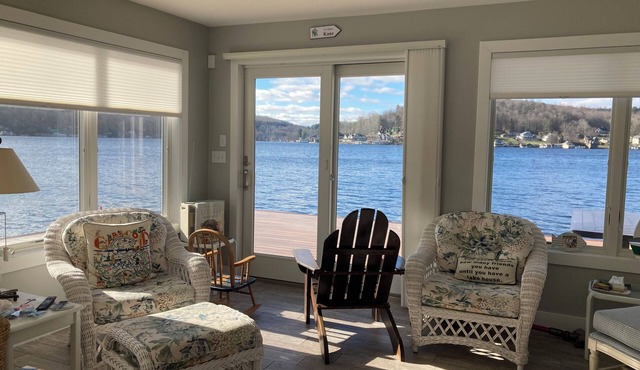 2-bedroom Boat House in Harveys Lake PA with AC