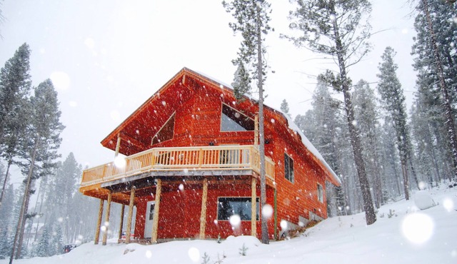 2 Bedroom Cabin near Philipsburg, Montana