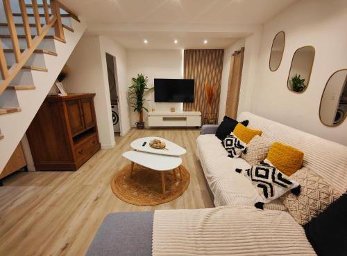 2 bedroom Caribbean charm in Marigot's heart