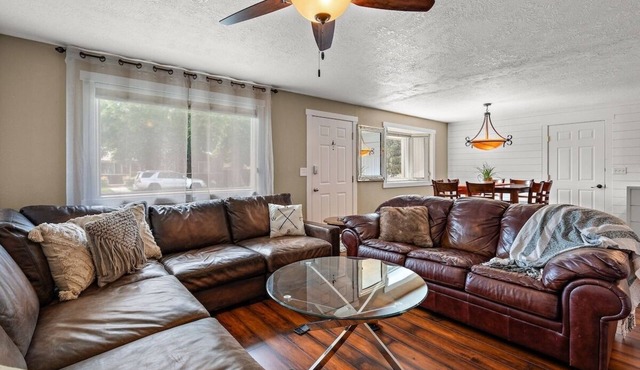 2 Bedroom Centennial Home near Downtown Boise and BSU