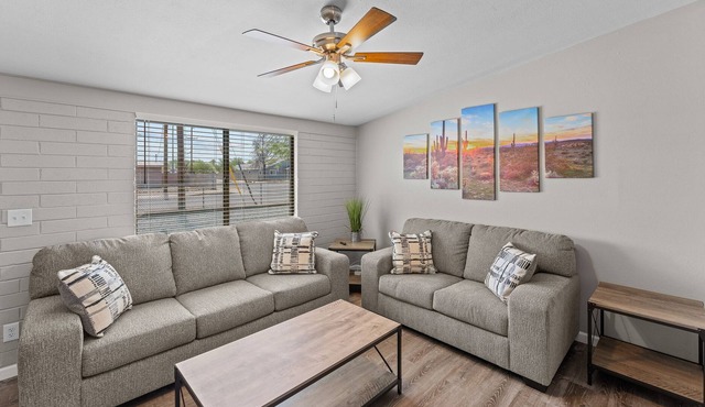 2 bedroom centrally located home with mountain views and large back yard