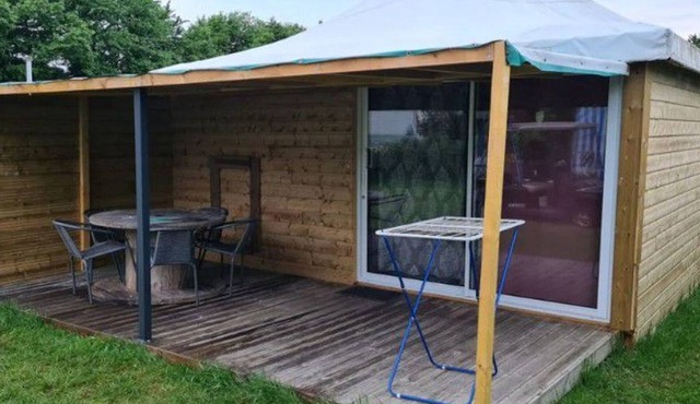 2-Bedroom Chalet with Terrace in Grandes-Ventes