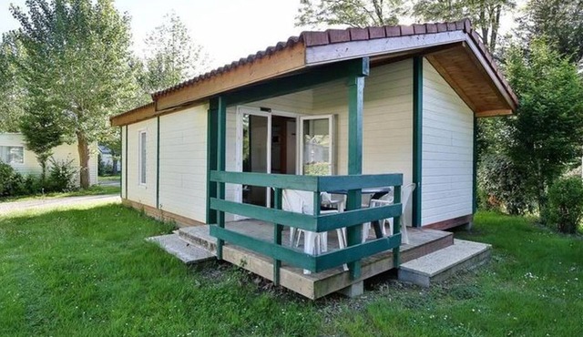 2-bedroom chalet with terrace in Les Achards