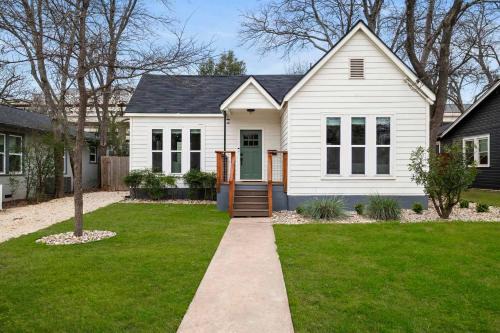2 Bedroom Cherrywood Cottage - Firepit - Near UT