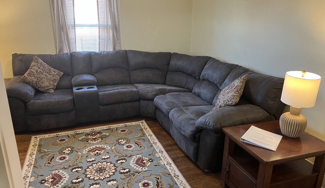 2 Bedroom City N Walker 201 Pets Allowed
