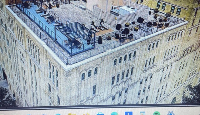 2-bedroom condo in cool Milwaukee with AC, WiFi, fitness room