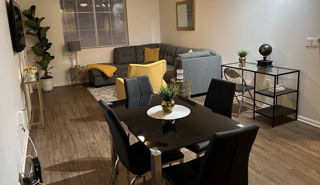 2 bedroom condo in Marina Del Rey near Venice beach!