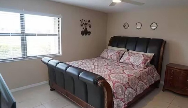 2-bedroom condo in Punta Gorda on Hole #8 at Twin Isles Golf and Country Club