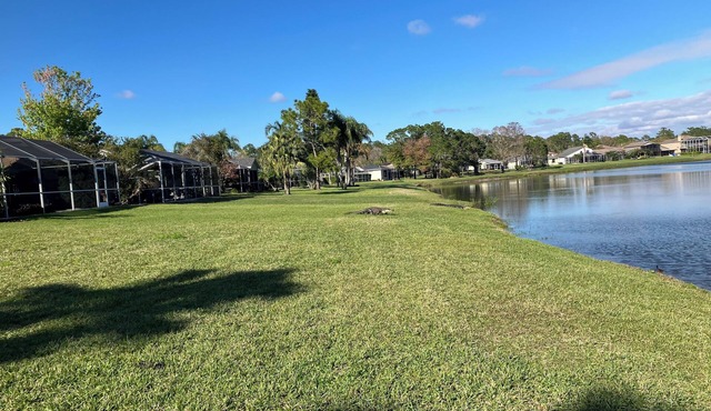2-bedroom condo in beautiful Punta Gorda with cool AC