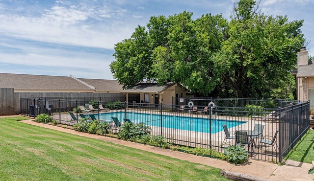 2 Bedroom Condo - Lake Hefner - OKC
