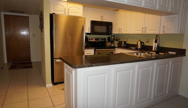 2 Bedroom Condo On Lake Okeechobee Bass and Sun Condominium