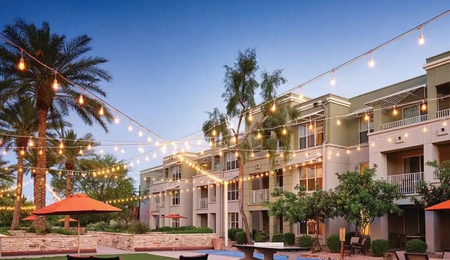 2 Bedroom Condo, Sleeps 8, at Marriott Canyon Villas!