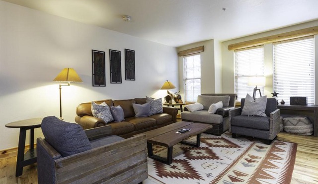 2 Bedroom Condo - The Lodges at Deer Valley