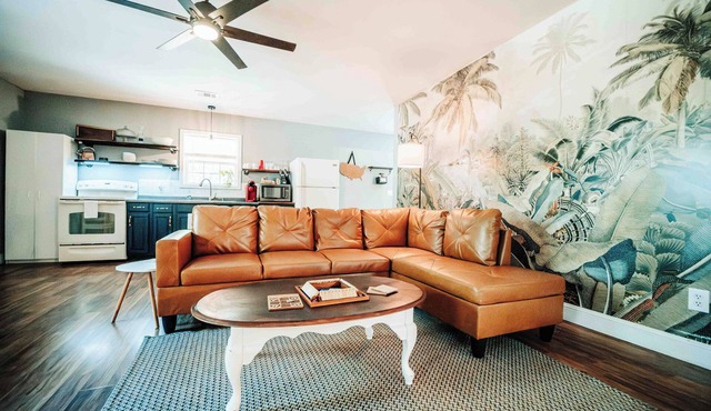 2 Bedroom Cottage - Boat/Trailer friendly