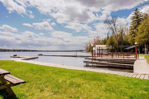 2-Bedroom Cottage #11 - Ambleside