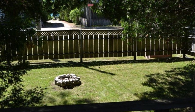 2 Bedroom cottage in the Heart of Sauble Beach