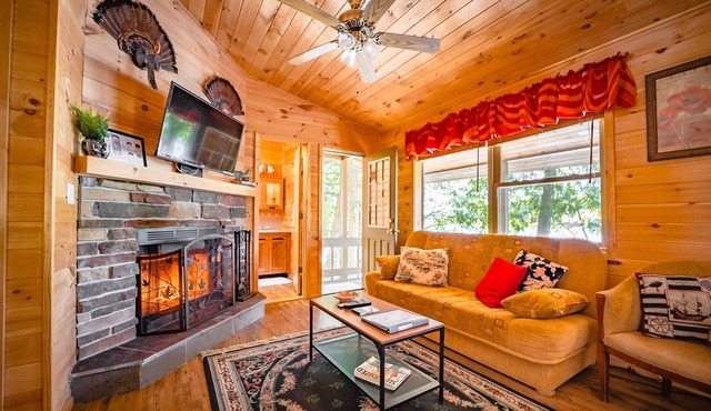2 Bedroom Cottage, sleeps 5