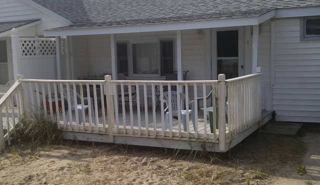 2 bedroom cottages ocean views from property