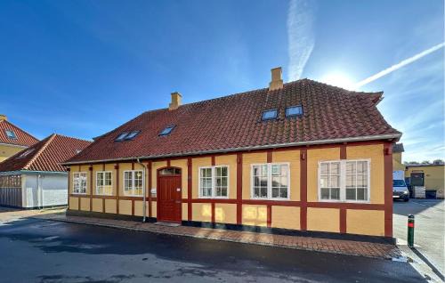 2 Bedroom Cozy Apartment In Svaneke