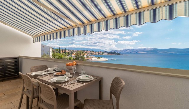 2 bedroom cozy apartment in Selce