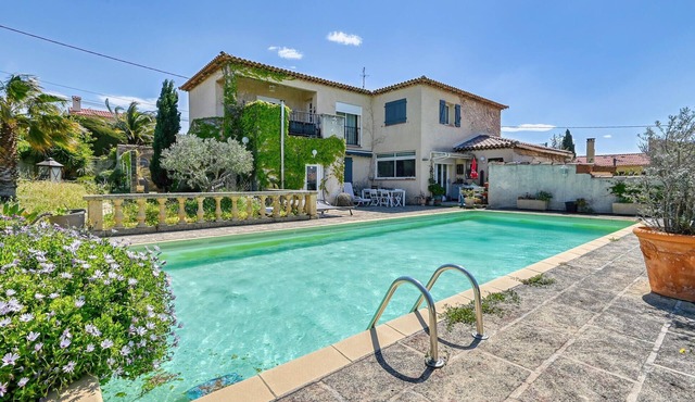 2 bedroom cozy home in Carry-le-Rouet