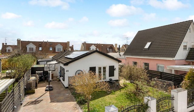 2 bedroom cozy home in København S