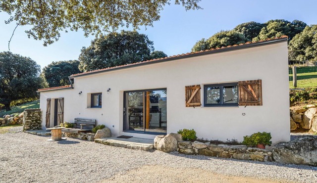 2 bedroom cozy home in Pila canale